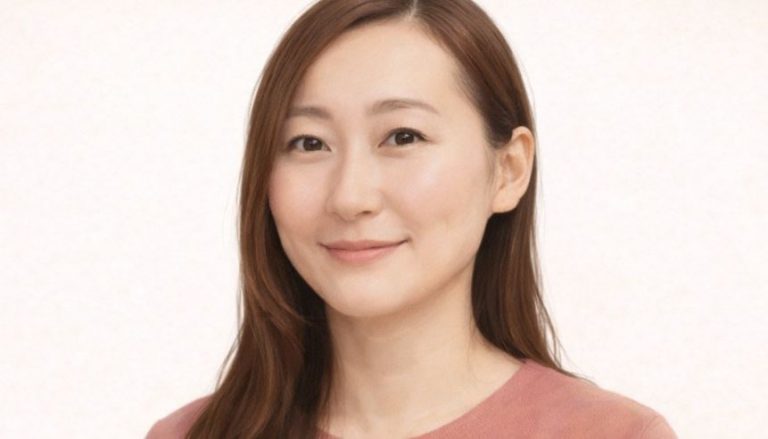 参政党の街頭演説中に転んだ、活動家・仁藤夢乃さん「暴行を受け全治10日間のケガ！」→ 裁判所「サッカーのシミュレーションと同じ。わざとコケてるのでケガも捏造」